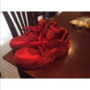 Red Nike huaraches